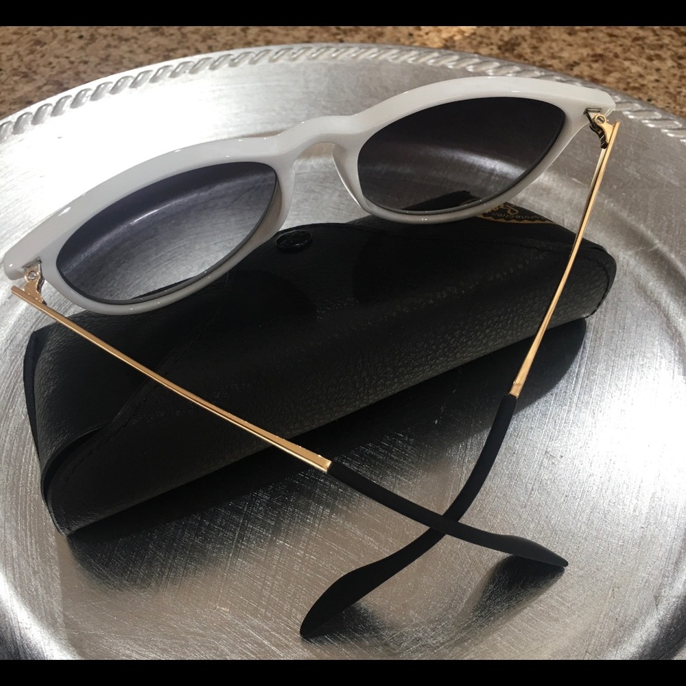 New White Erika Sunglasses 🕶 - Picture 11 of 11